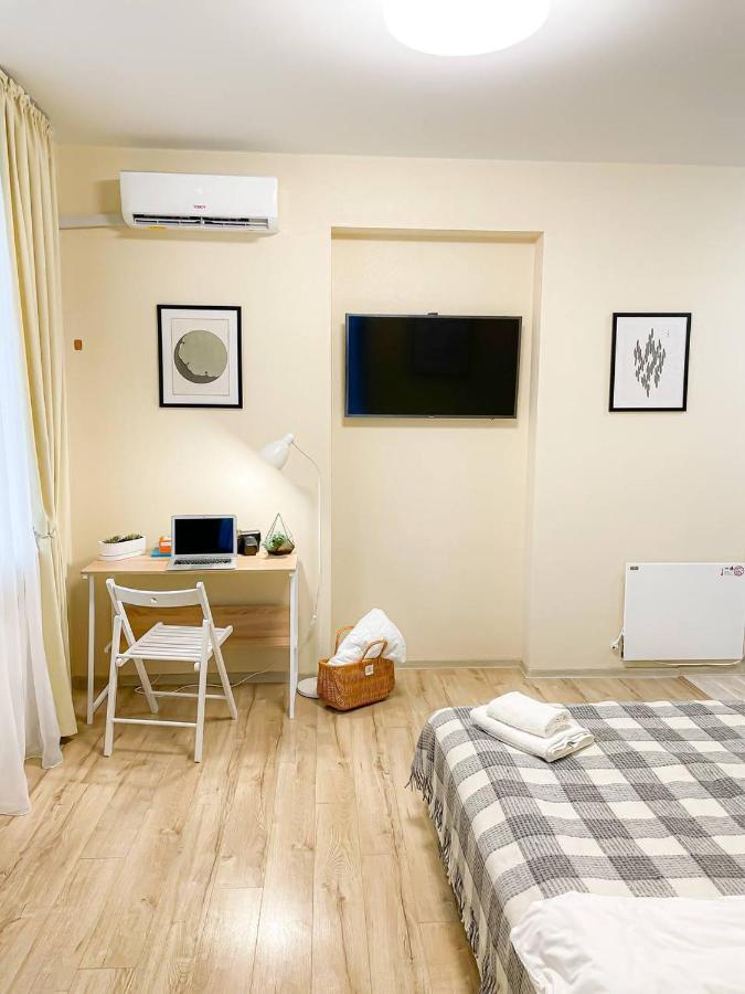 "Domino" 4 Apartments Charkiw Exterior foto